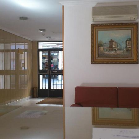Hostal Juanito Мостолес Екстер'єр фото